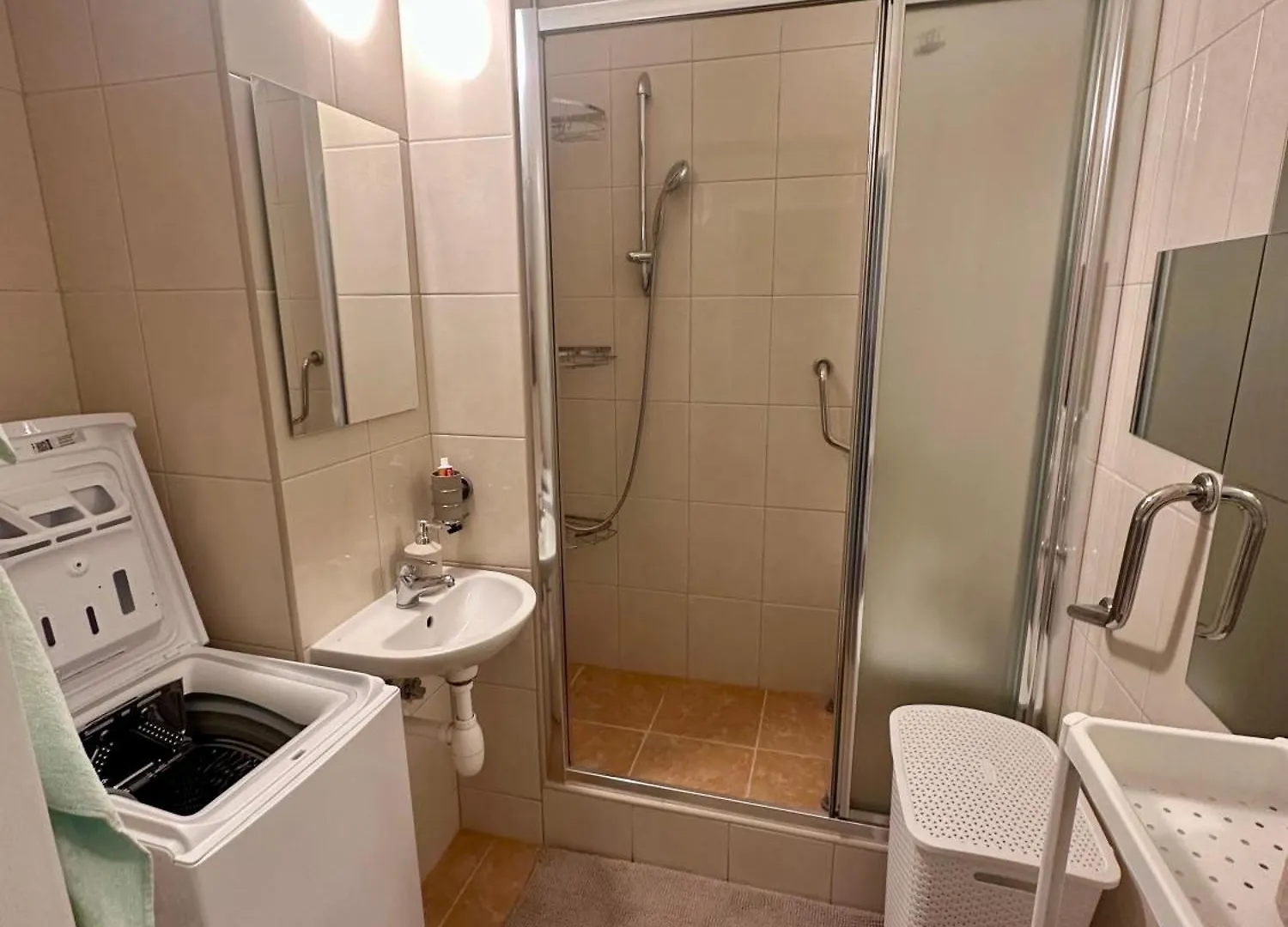 New Apartment In 俄斯特拉发 0*,  捷克